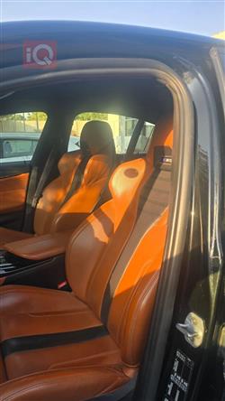 بی ئێم دەبڵیو سیریەس 5